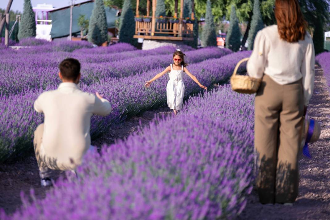 Konya’da lavanta ve gül kokulu anılar Hatıra Defteri’ne yazıldı 7